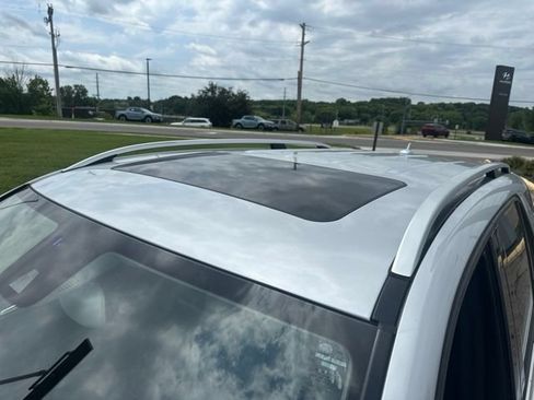 Used 2015 Mercedes-Benz ML 350 4MATIC image 9