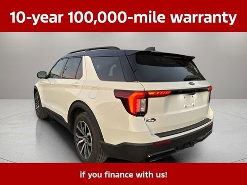 Used 2025 Ford Explorer ST-Line w/ Premium Package RWD image 5