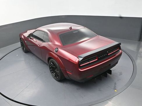 Used 2022 Dodge Challenger SRT Hellcat RWD image 16