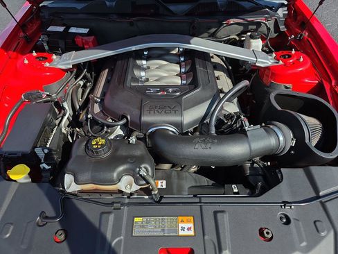 Used 2013 Ford Mustang GT w/ GT Track Pkg image 13