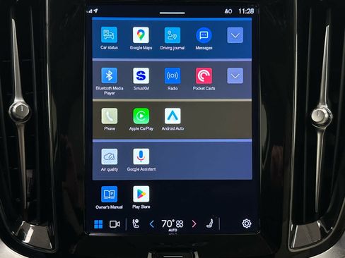 Used 2023 Volvo V60 B5 Cross Country Plus w/ Climate Package image 34