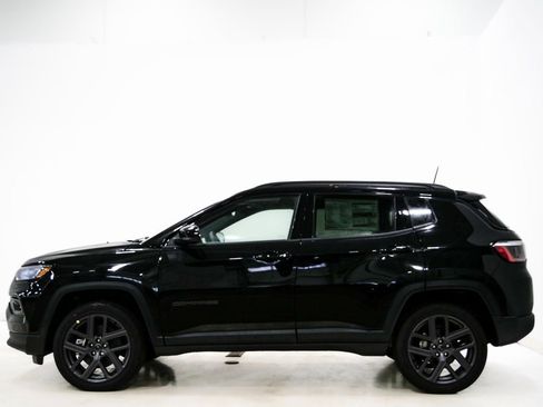 New 2026 Jeep Compass Limited w/ Sun, Sound & Navigation Group image 6