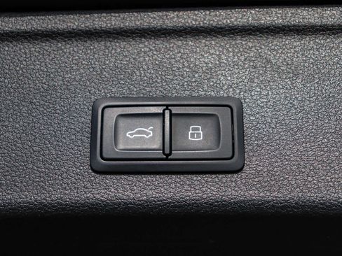 Used 2021 Audi A4 2.0T allroad Premium Plus w/ Premium Plus Package image 35