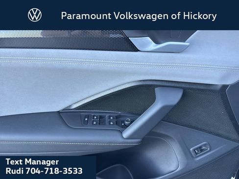 New 2026 Volkswagen Tiguan SE R-Line FWD image 19