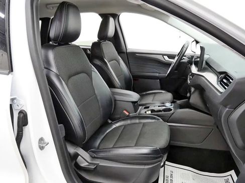 Used 2023 Ford Escape SE FWD image 14