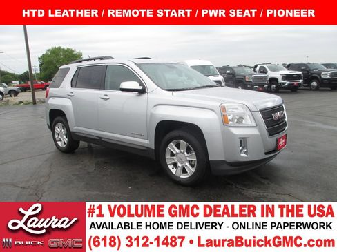Used 2013 GMC Terrain SLT FWD image 1