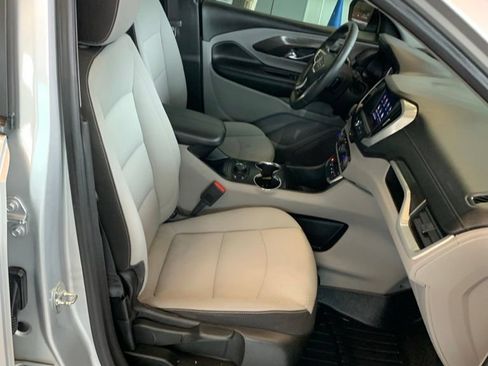Used 2022 GMC Terrain SLE w/ Driver Convenience Package AWD/4WD image 14