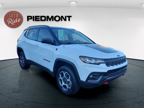 Certified 2022 Jeep Compass Trailhawk image 5