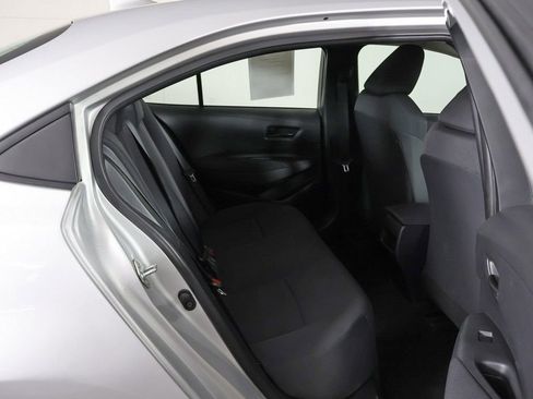 Used 2022 Toyota Corolla LE FWD image 28