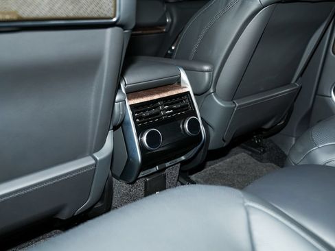 Used 2025 Land Rover Range Rover Autobiography AWD/4WD image 53