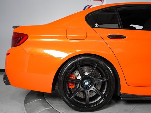 Used 2014 BMW M5 RWD image 27