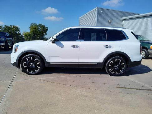 Used 2024 Kia Telluride SX image 4