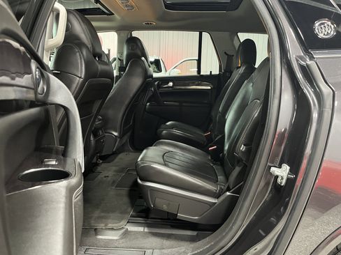Used 2016 Buick Enclave Leather AWD/4WD image 9