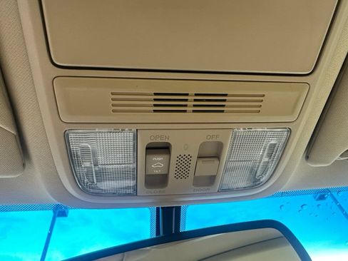 Used 2010 Honda Accord EX-L image 21