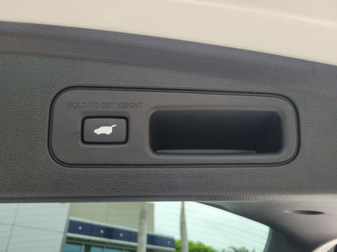 Certified 2026 Acura MDX FWD w/ Technology Package image 14