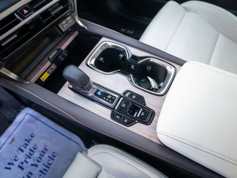 Used 2025 Lexus RX 350 w/ Convenience Package image 24