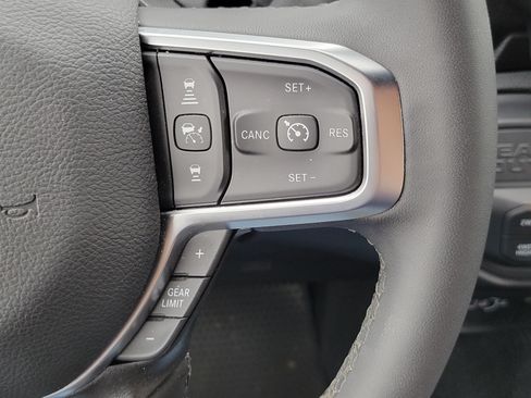 Used 2026 RAM 2500 Big Horn AWD/4WD image 12
