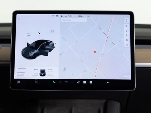Used 2021 Tesla Model 3 Performance AWD/4WD image 33