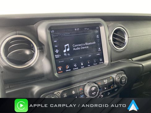 Used 2019 Jeep Wrangler Unlimited Sahara w/ Quick Order Package 24M Moab AWD/4WD image 4