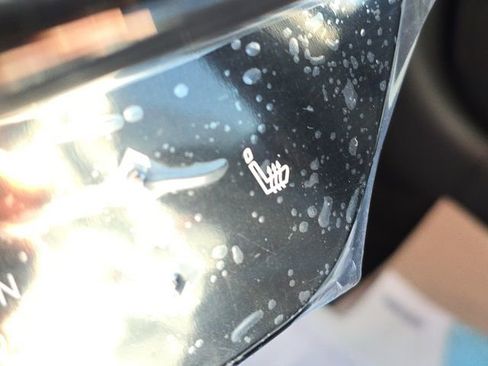 New 2026 Nissan Kicks SR w/ Cold Weather Package image 10