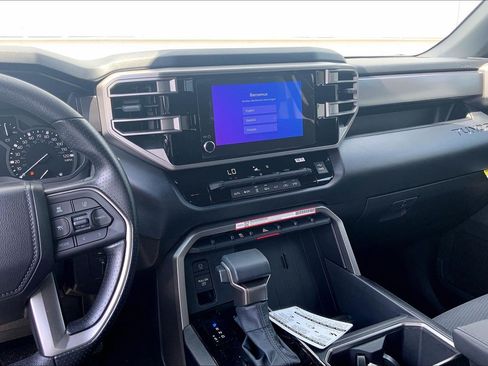New 2026 Toyota Tundra SR5 AWD/4WD image 9