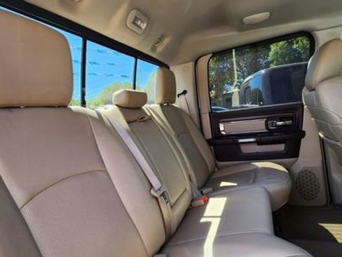 Used 2015 RAM 1500 Laramie w/ Convenience Group image 12