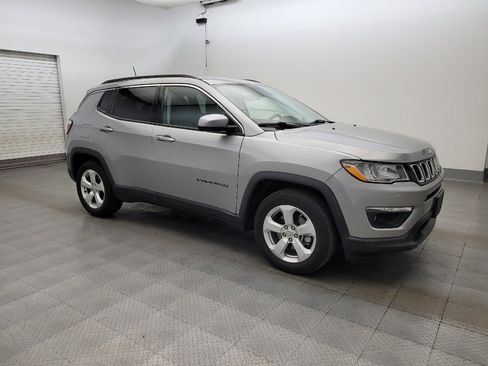 Used 2020 Jeep Compass Latitude FWD image 11