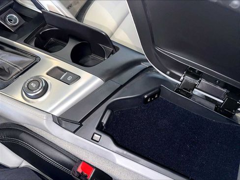 Used 2016 Chevrolet Corvette Stingray Convertible w/ 3LT Preferred Equipment Group RWD image 29