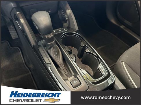 Used 2024 Chevrolet TrailBlazer LT FWD image 24