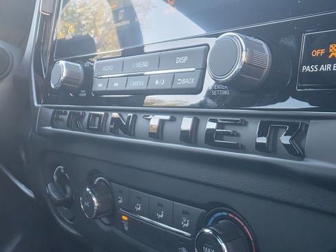 New 2026 Nissan Frontier SV w/ Tow Package image 15