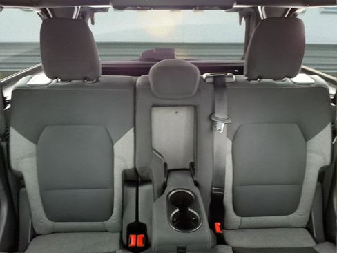 Used 2025 Ford Bronco Big Bend image 18