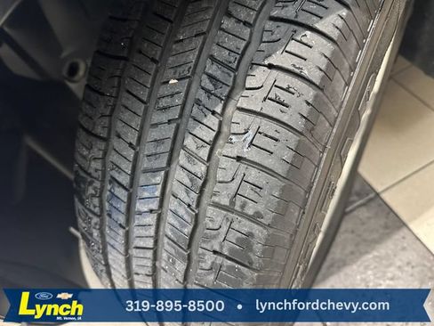 Used 2017 Ford Edge SEL w/ Equipment Group 201A AWD/4WD image 26