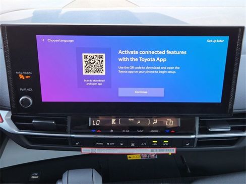 New 2026 Toyota Sienna XLE image 13