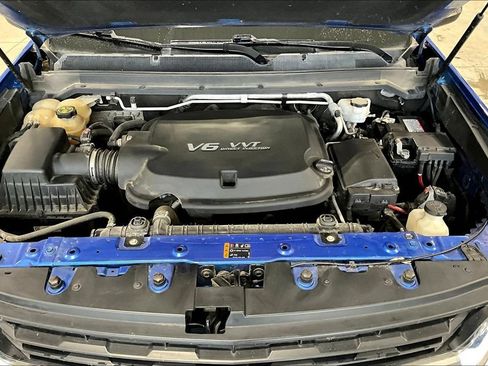 Used 2018 Chevrolet Colorado LT w/ Luxury Package, Chrome AWD/4WD image 31