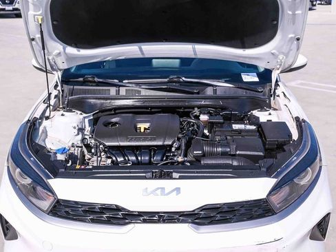 Used 2022 Kia Forte LXS FWD image 25