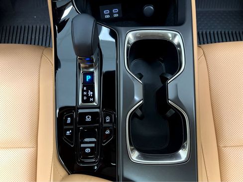Certified 2026 Lexus NX 350 AWD w/ Accessory Package (2T) image 32