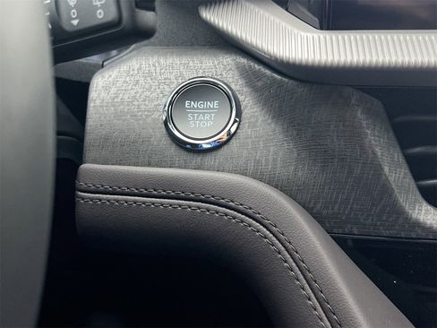 New 2026 Ford Explorer Platinum image 5