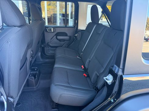 Certified 2023 Jeep Wrangler Unlimited Sport AWD/4WD image 14