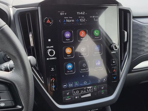 Certified 2025 Subaru Forester Premium image 24