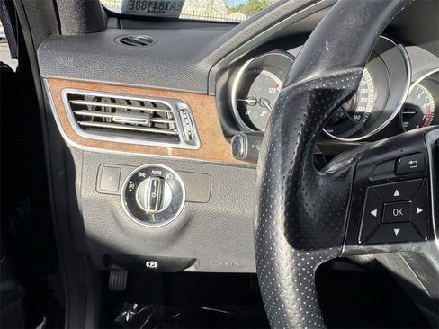 Used 2014 Mercedes-Benz E 350 4MATIC Wagon w/ Premium 1 Package image 14