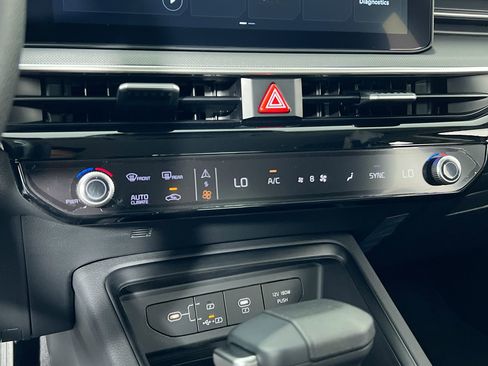 New 2026 Kia K5 LXS image 24