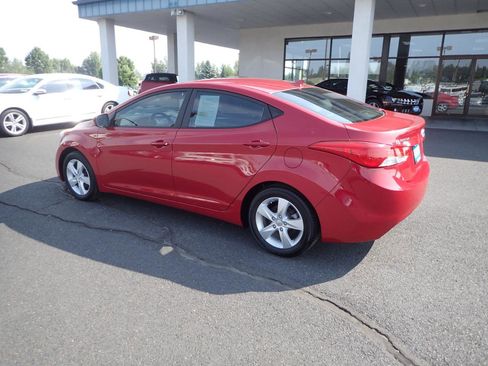 Used 2013 Hyundai Elantra GLS FWD image 3
