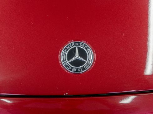 Certified 2021 Mercedes-Benz GLA 250 4MATIC image 5