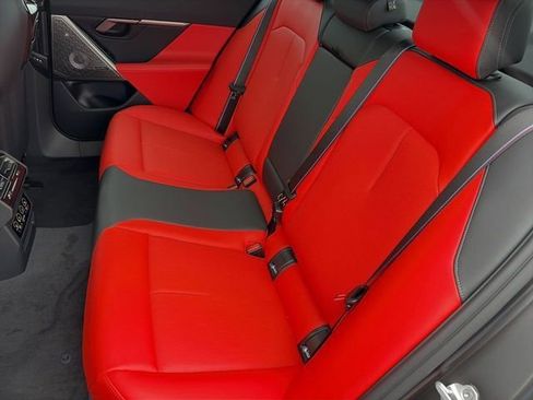 New 2026 BMW M5 w/ Carbon Package image 18