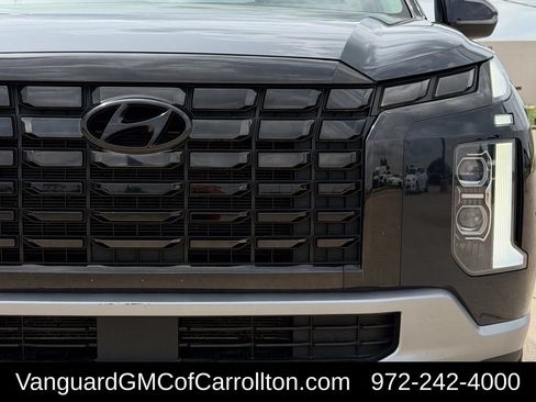 Used 2024 Hyundai Palisade SEL FWD image 4