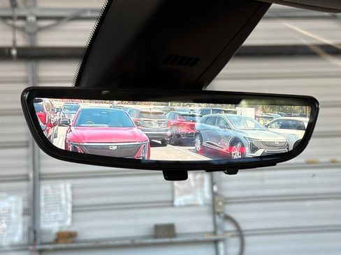 Used 2024 Cadillac XT6 Premium Luxury w/ Platinum Package image 22