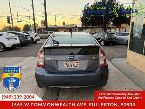 Used 2014 Toyota Prius Two image 11