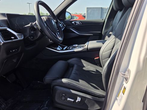 Used 2026 BMW X5 sDrive40i RWD image 13