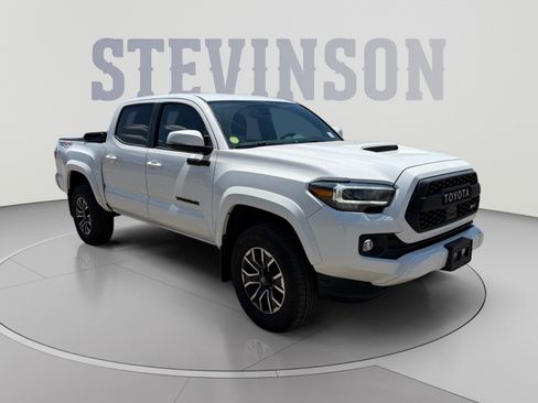 Used 2023 Toyota Tacoma TRD Sport w/ Advanced Technology Package AWD/4WD image 7
