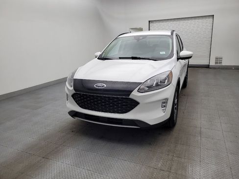 Used 2020 Ford Escape SEL image 15